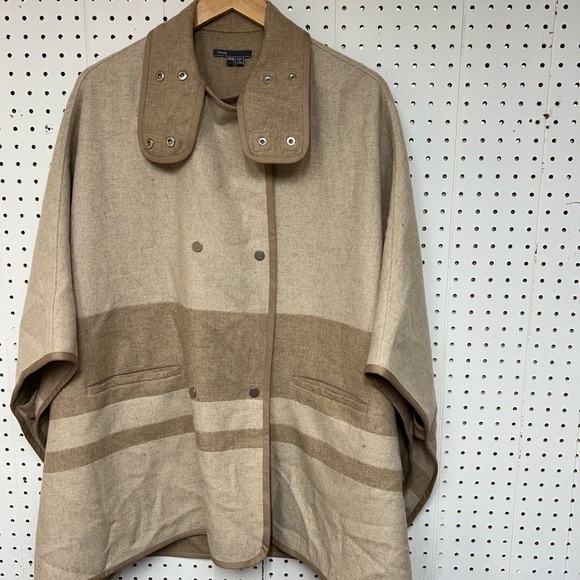 Vince Wool Plaid Cape - Picture 3 of 7